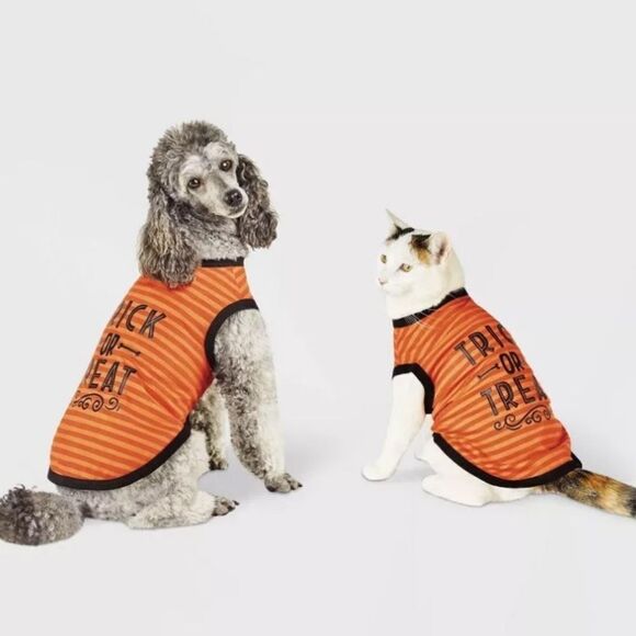 Hyde & EEK! XSmall Halloween Trick or Treat Graphic - Picture 1 of 3